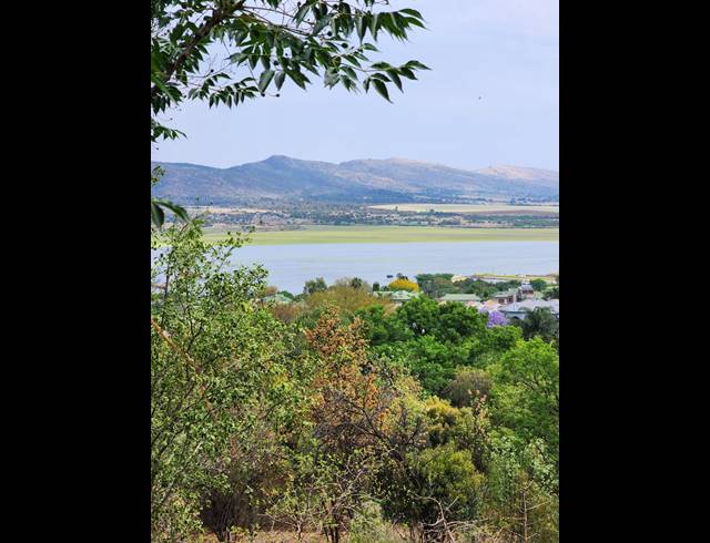 960M² VACANT LAND FOR SALE IN KOSMOS RIDGE
